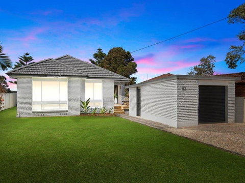 Toukley Waterfront Oasis - New South Wales Tourism  1