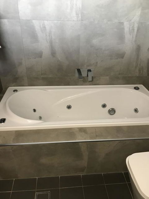 Town & Country Motor Inn - New South Wales Tourism  3
