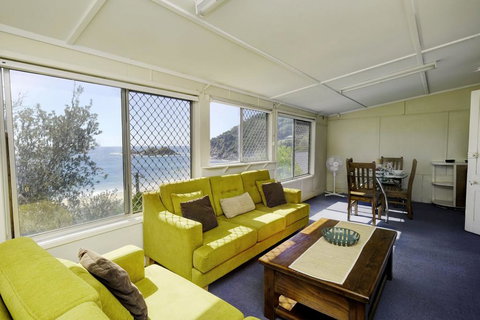 TRADEWINDS - New South Wales Tourism  1