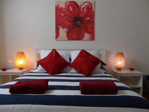 Tranquillity Beach House - New South Wales Tourism  0