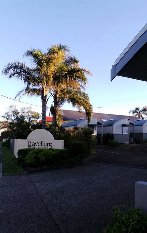 Travellers Motor Village - New South Wales Tourism  3