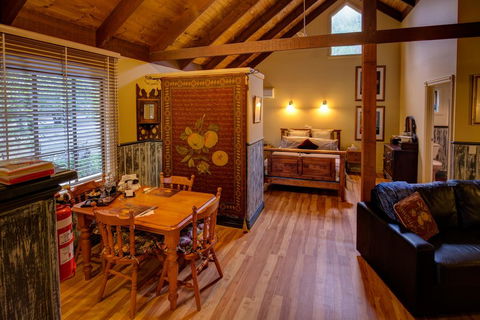 Trawool Cottages And Farmstay - New South Wales Tourism  3