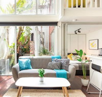 Trendy Loft Near Smith St. with Cosy Courtyard and Parking - New South Wales Tourism 
