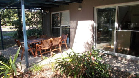 Trial Bay Eco Lodge 2 Pandanus - New South Wales Tourism  0
