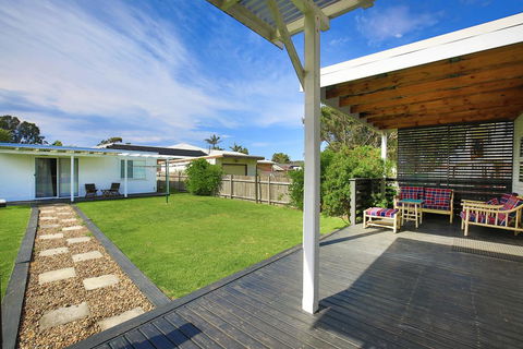 Triangulo @ Culburra - Pet Friendly - 2 Mins To Beach - New South Wales Tourism  1