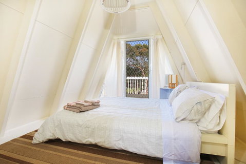 Triangulo @ Culburra - Pet Friendly - 2 Mins To Beach - New South Wales Tourism  3