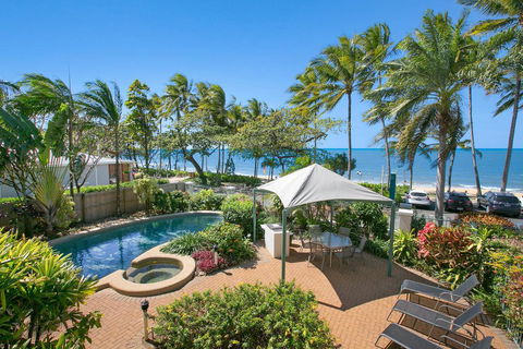 Trinity Waters Boutique Beachfront - New South Wales Tourism  2