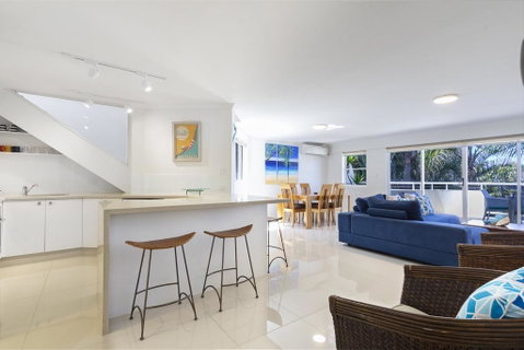 Tropical & Modern With Rooftop Terrace - New South Wales Tourism  3
