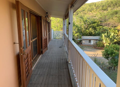 Tropical Styling - New South Wales Tourism  2