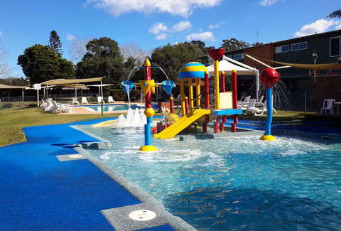 Tuncurry Lakes Resort - New South Wales Tourism  0