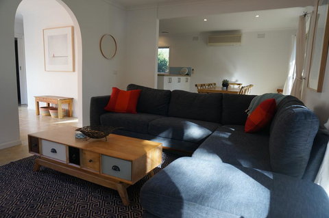 Tussock Sands - New South Wales Tourism  0