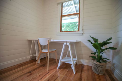 Two Oaks - New South Wales Tourism  3