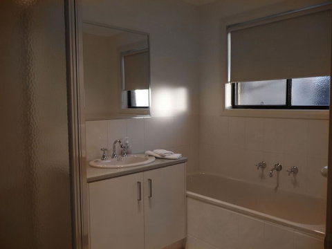 Ulmara Unit 3 - New South Wales Tourism  1