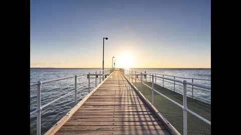 Ultra Stylish Fremantle Area - New South Wales Tourism  2