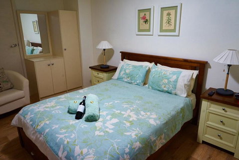 Underground Bed & Breakfast - New South Wales Tourism  1