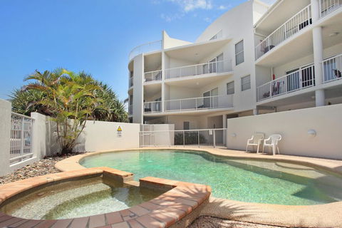 Unit 1 Marcoola Sunrise - Marcoola Beach - New South Wales Tourism  1