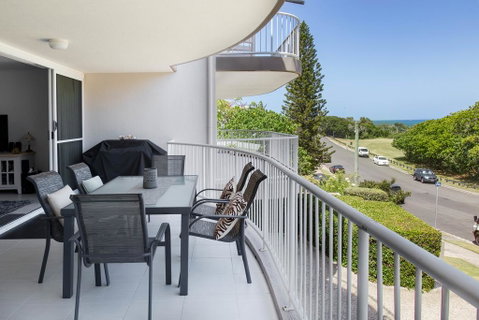 Unit 2 Point Break Apartments, 1-3 Point Arkwright, Linen Incl - New South Wales Tourism  2