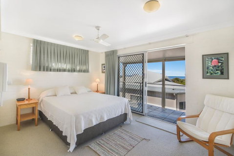 Unit 3 At 4 Pelican Street, Peregian Beach, Noosa Shire - New South Wales Tourism  3