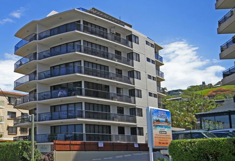 Unit 8, Phoenix Apartments, 1736 David Low Way, Coolum Beach, LINEN INCLUDED, 500 BOND - New South Wales Tourism  3