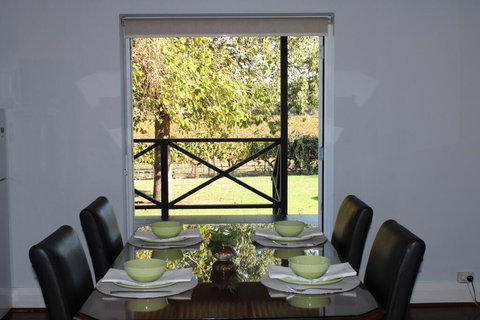 Upper Reach Spa Cottage - New South Wales Tourism  2