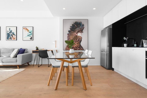 Urban Rest - Bondi Central Apartments - New South Wales Tourism  3