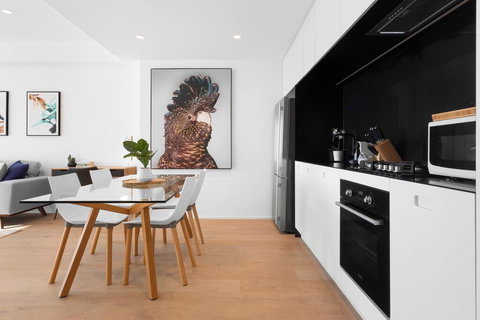 Urban Rest - Bondi Central Apartments - New South Wales Tourism  2