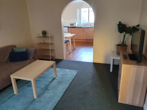 Value 2 Bed Villa Close To QEH + Airport + City + Beach - New South Wales Tourism  2