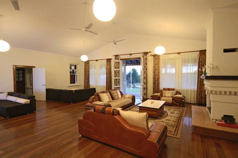 Verona House - New South Wales Tourism  3