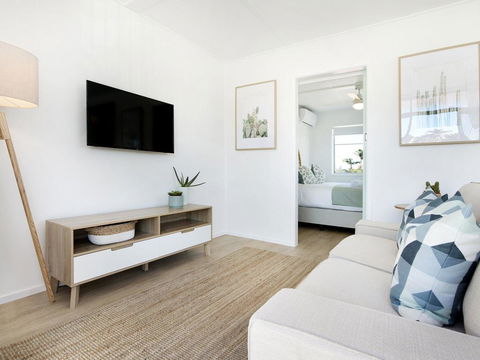 Ventura Beach Motel - 1 Bedroom - New South Wales Tourism  0