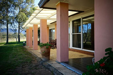 Verona Vineyard Cottage - New South Wales Tourism  1