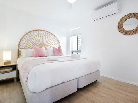 Ventura Beach Motel 2 Bed Poolside - Unit 1 - New South Wales Tourism  0