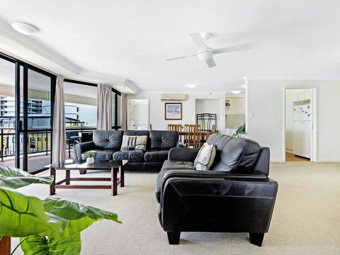 Victoria Square Apartments In The Heart Of Broadbe - New South Wales Tourism  2