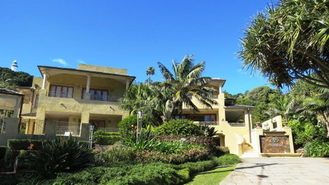 Victoria's At Wategos - New South Wales Tourism  2