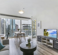 Views and hotel-style extras in a great location - New South Wales Tourism 