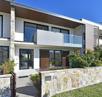 Villa Capri Waterside at Trinity Point - New South Wales Tourism 