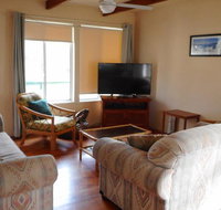 Villa Davoll at Hat Head Pet Friendly - New South Wales Tourism 