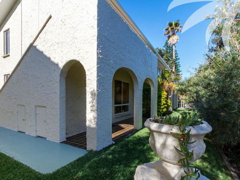 Villa Manyana Unit 26 - New South Wales Tourism  1