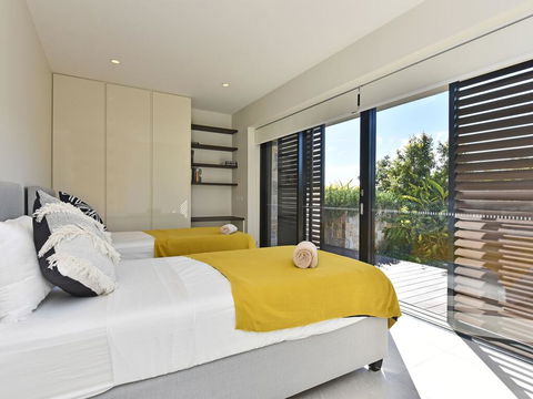 Villa Positano Waterside At Trinity Point - New South Wales Tourism  1