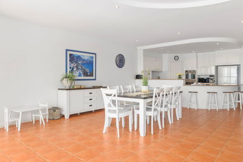 Villa Provence Coffs Harbour - New South Wales Tourism  3