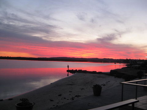 Villa Riviera On River Front - New South Wales Tourism  1