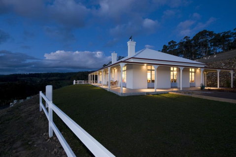 Villa Talia Tasmania - New South Wales Tourism  1