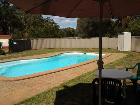 Wagon Wheel Motel & Units - New South Wales Tourism  0