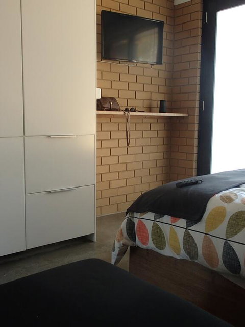 Wahgunyah Motel - New South Wales Tourism  3