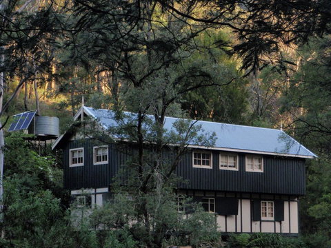 Walhalla Coach House - New South Wales Tourism  0
