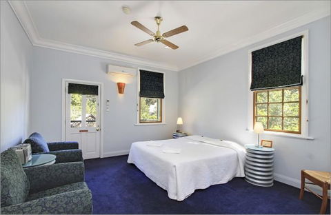 Walhalla's Star Hotel - New South Wales Tourism  3