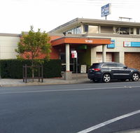 Warners Bay Hotel - New South Wales Tourism 