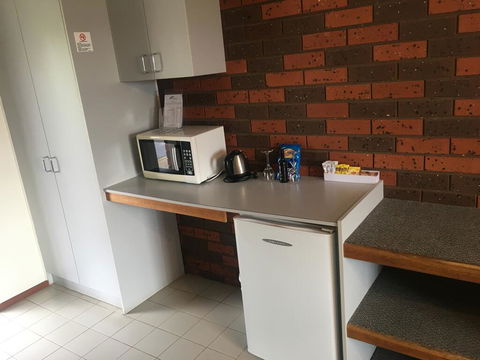 Warragul Views Motor Inn - New South Wales Tourism  2