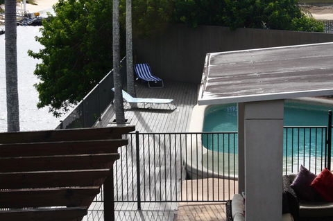 Water Front Room - New South Wales Tourism  3