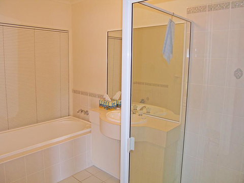 Water View House @ Orient Point - New South Wales Tourism  3