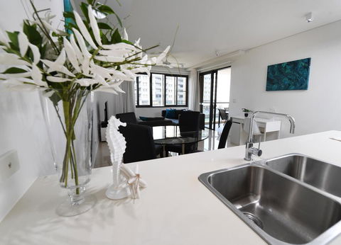 WATERFRONT DARWIN TROPICAL GEM - New South Wales Tourism  0